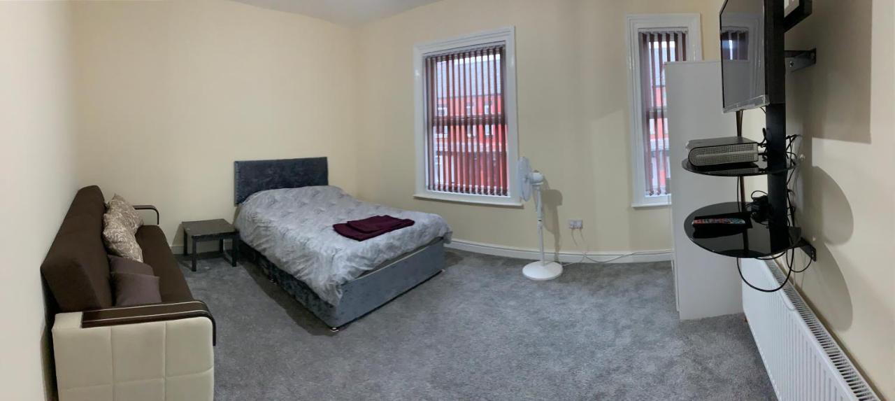 50 Mayford Road 호텔 맨체스터 외부 사진